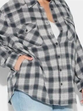 Wild fable Plaid button up